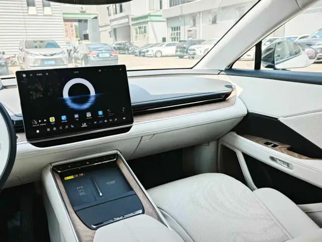 Toyota BoZhi 7 — Фото автомобиля 9