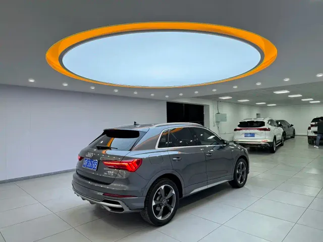 Audi Q3 — Фото автомобиля 4