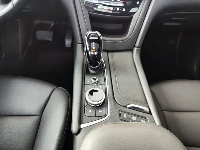 Cadillac XT5 — Фото автомобиля 13