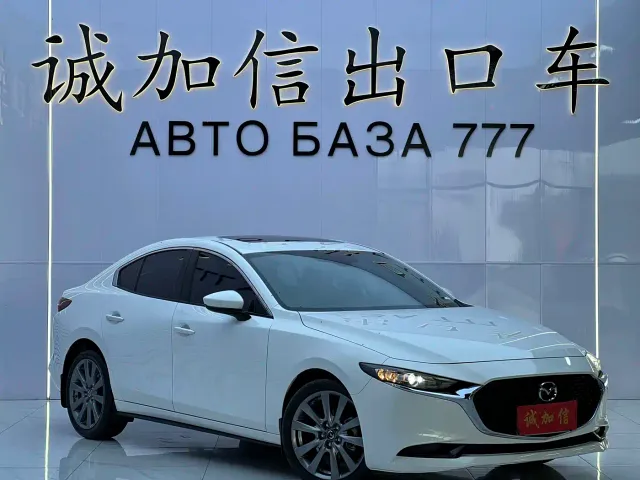 Mazda Axela — Фото автомобиля 3