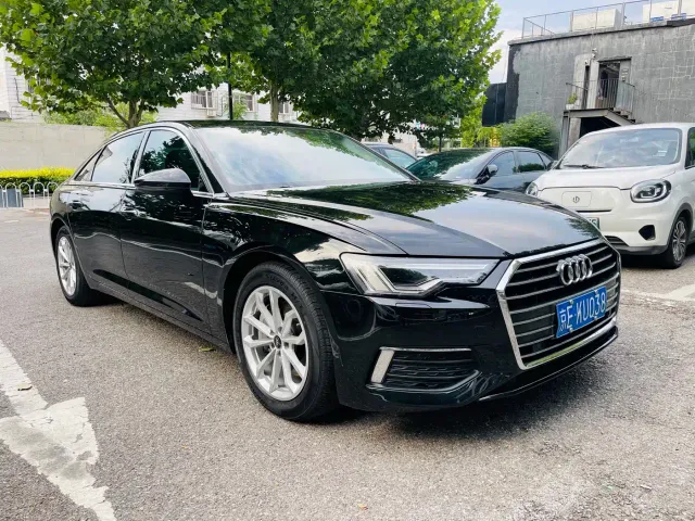 Audi A6L — Фото автомобиля 3