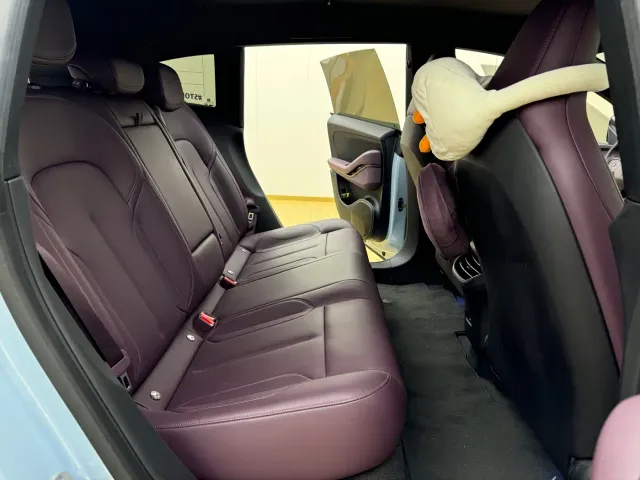 Nio ET5 Touring — Фото автомобиля 12