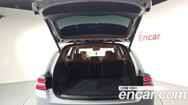 Genesis GV80 — Фото автомобиля 19