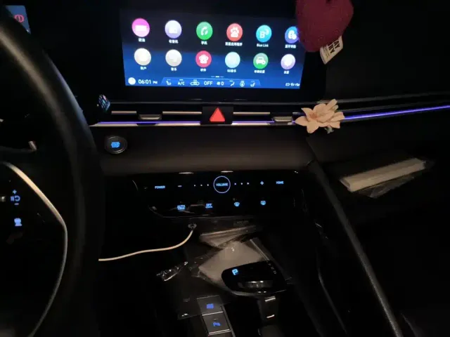 Hyundai Elantra — Фото автомобиля 9