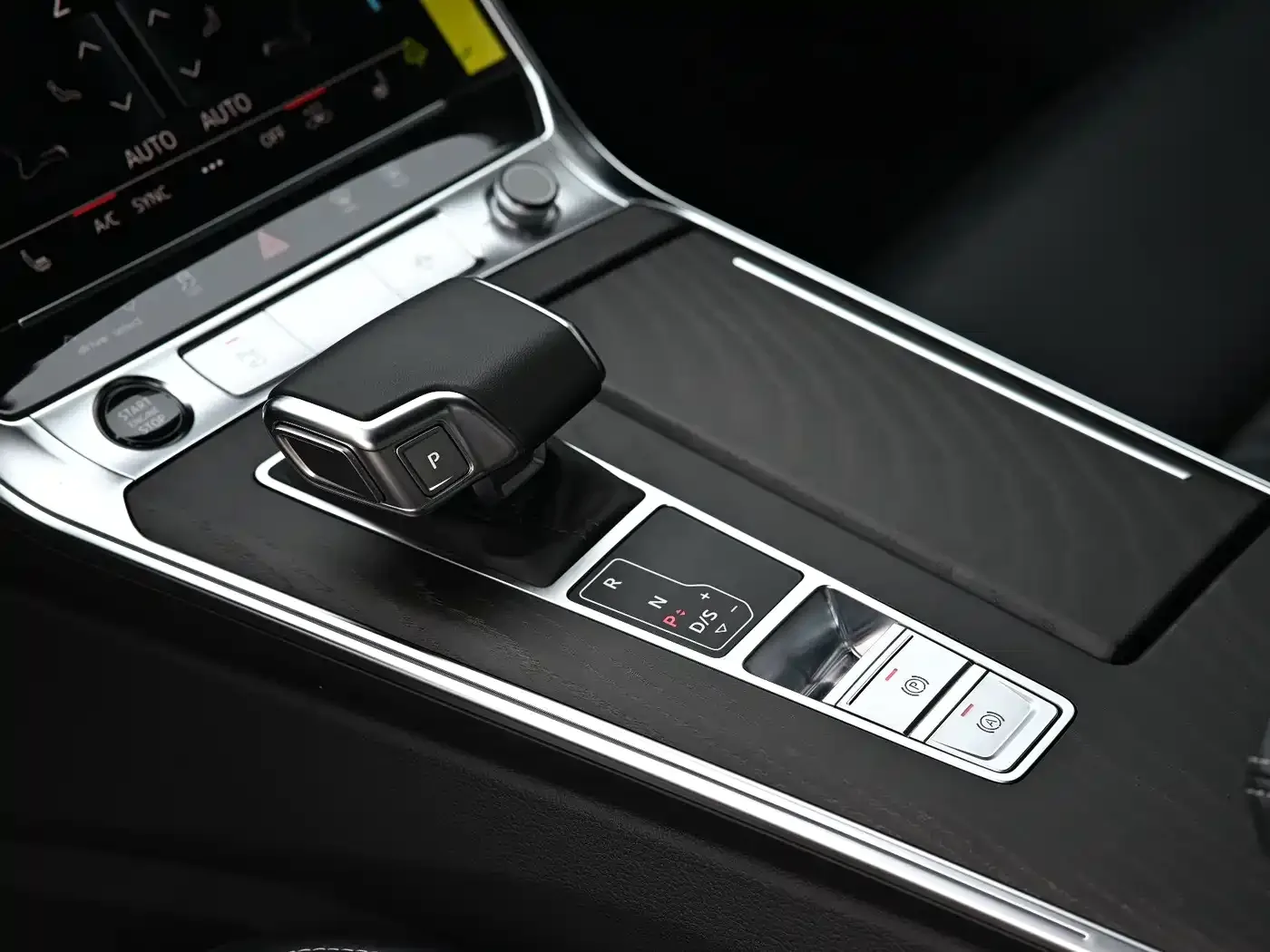 Audi Audi A6L 2025 45 TFSI quattro Premium Sport — Фото автомобиля 10