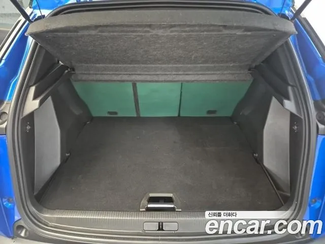 Peugeot 2008 Generation 2 — Фото автомобиля 18