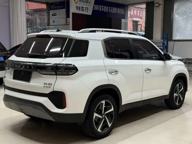 Hyundai ix35 — Фото автомобиля 4