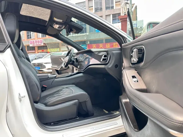 Roewe Feifan R7 2022 Long Range Premium Edition — Фото автомобиля 8