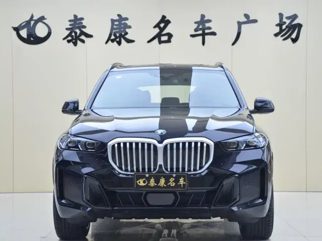 BMW X5 — Фото автомобиля 2