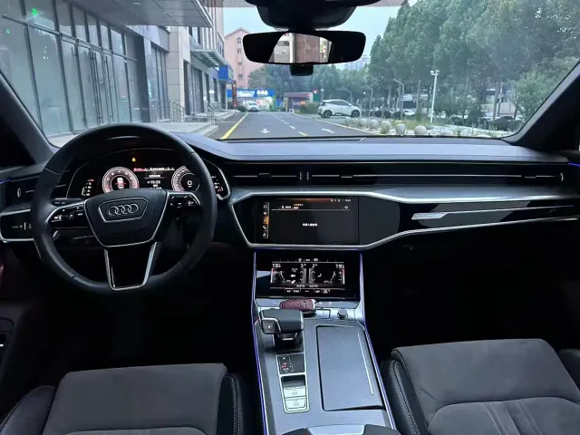Audi A6L — Фото автомобиля 7