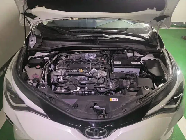 Toyota C-HR — Фото автомобиля 3