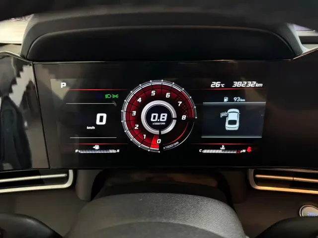 Hyundai Elantra — Фото автомобиля 16