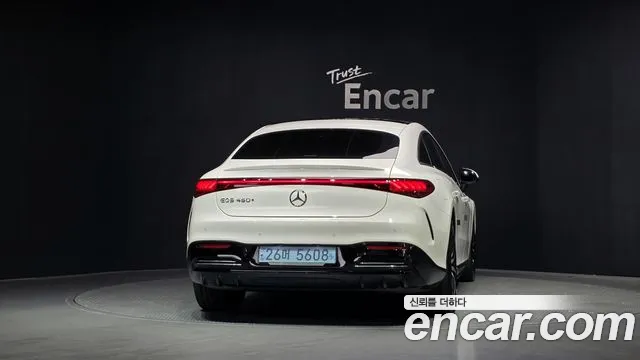 Mercedes-Benz EQS — Фото автомобиля 4