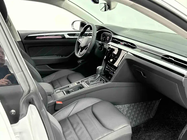 Volkswagen CC — Фото автомобиля 12