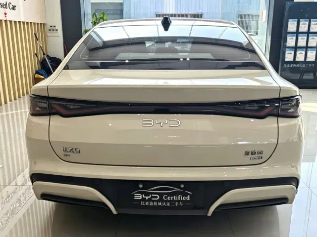 BYD Seal 06 — Фото автомобиля 11
