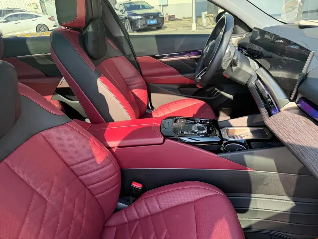 BMW 5 Series — Фото автомобиля 7