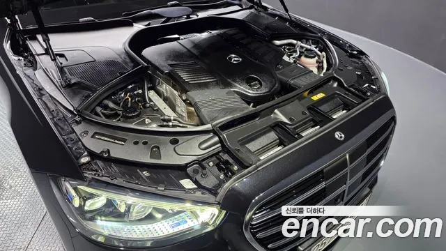 Mercedes-Benz S-Class — Фото автомобиля 5