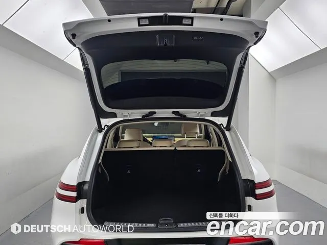 Genesis GV70 — Фото автомобиля 19
