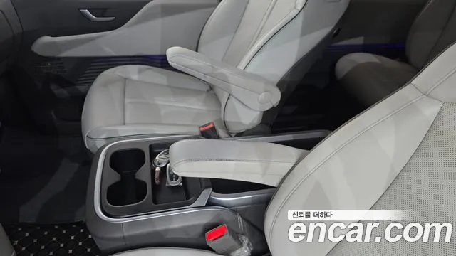 Hyundai Staria — Фото автомобиля 28