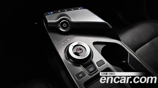 Kia EV6 — Фото автомобиля 9