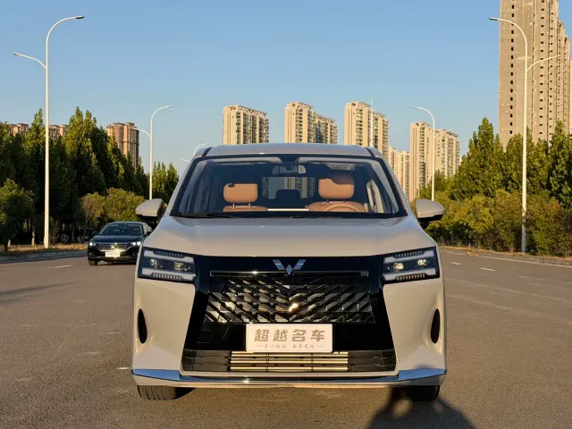 Wuling Starlight 730 — Фото автомобиля 2