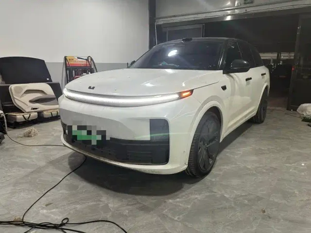 Фотография автомобиля — Li Auto L7