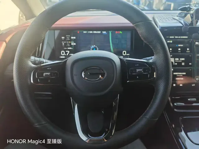 GAC Trumpchi M8 — Фото автомобиля 4