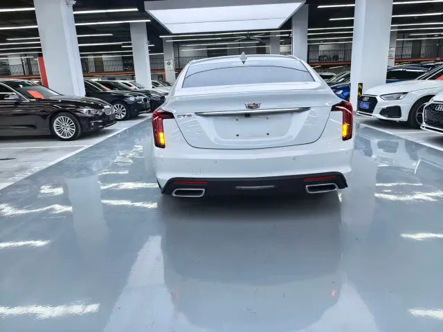 Cadillac CT5 — Фото автомобиля 14