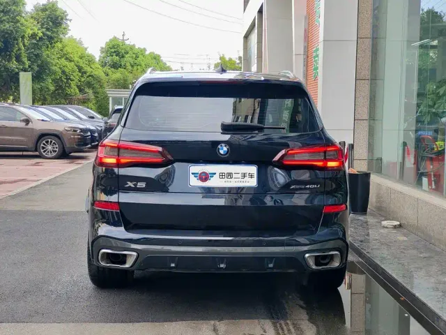 BMW X5 — Фото автомобиля 5