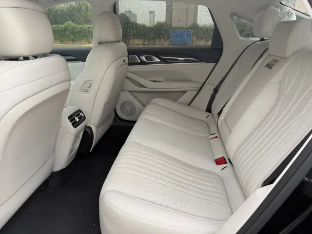 Geely Galaxy Stellar 7 — Фото автомобиля 6
