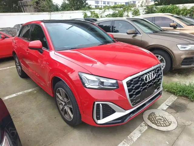 Audi Q2L — Фото автомобиля 3