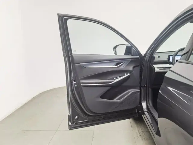 Changan CS75 Plus — Фото автомобиля 8