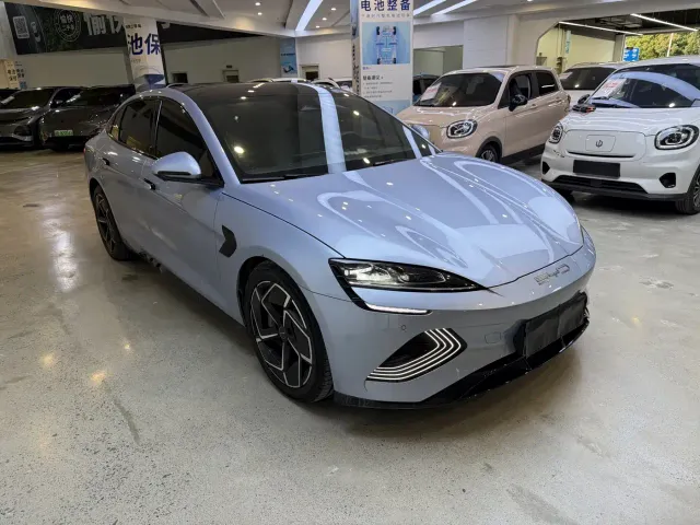 BYD Seal — Фото автомобиля 3