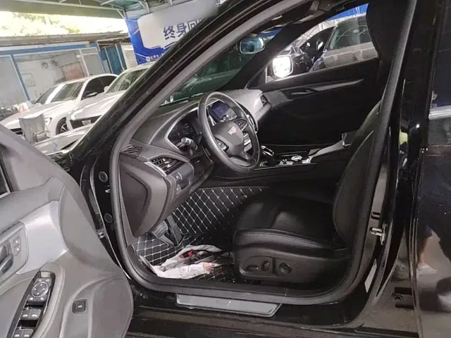 Cadillac CT5 — Фото автомобиля 14