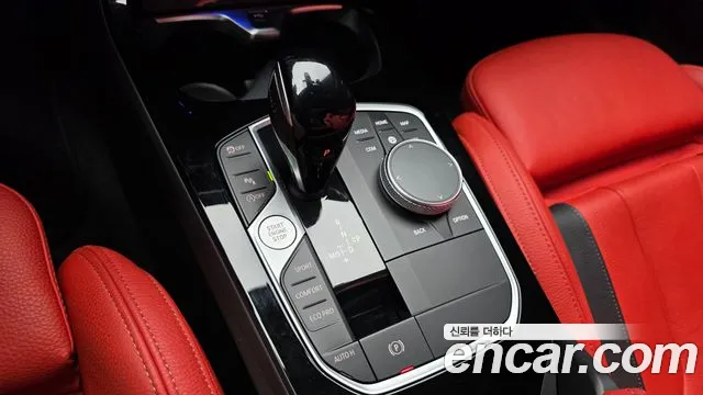 BMW 1 Series F40 — Фото автомобиля 12
