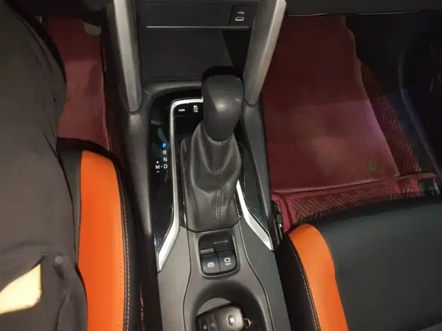 Toyota Corolla Cross — Фото автомобиля 13