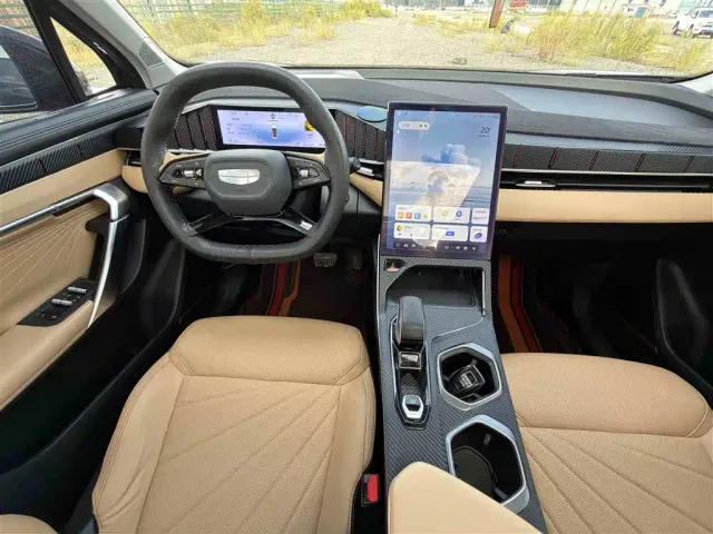 Geely Boyue L — Фото автомобиля 9