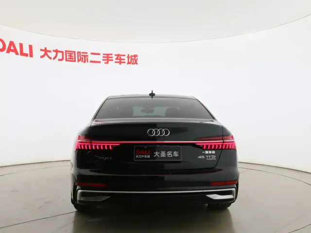 Audi A6L — Фото автомобиля 15