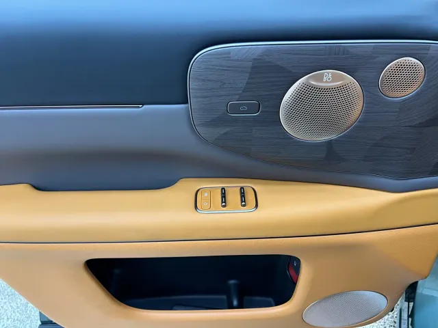 IM Motors LS8 — Фото автомобиля 14