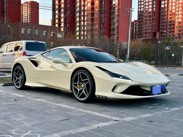 Ferrari F8 — Фото автомобиля 3