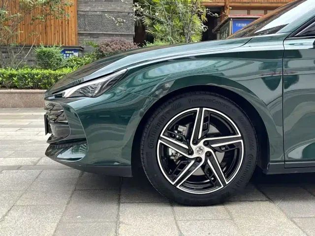 MG 7 — Фото автомобиля 22