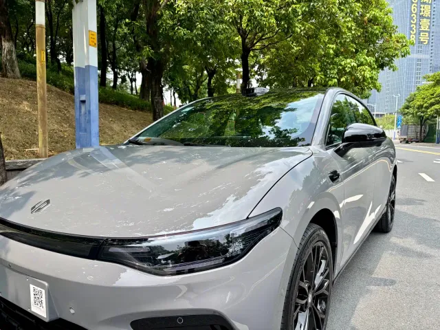 Leapmotor Lafa 5 — Фото автомобиля 5