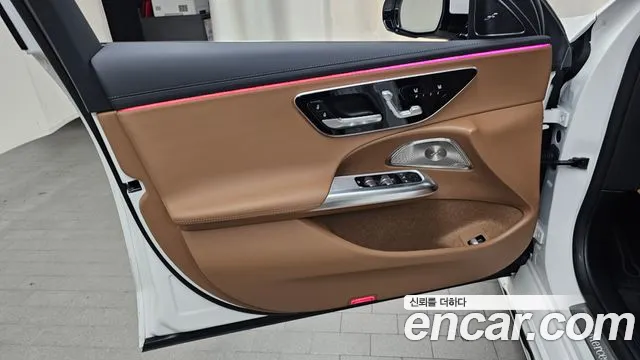Mercedes-Benz E-Class W214 — Фото автомобиля 13