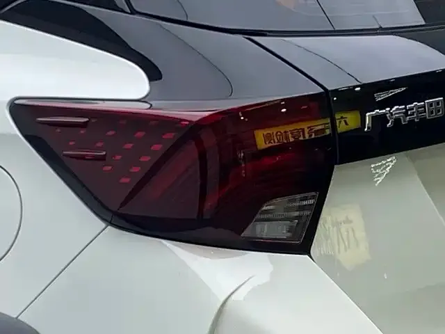 Toyota YARiS L Zhi Xuan — Фото автомобиля 18