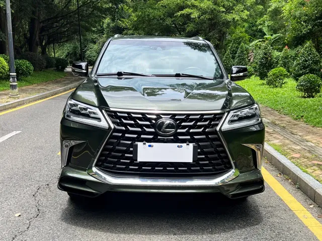 Lexus LX — Фото автомобиля 2