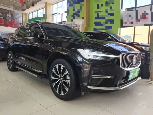 Volvo XC60 — Фото автомобиля 3