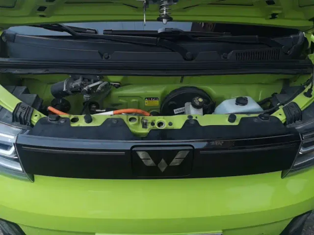 Wuling Hongguang Mini EV — Фото автомобиля 19
