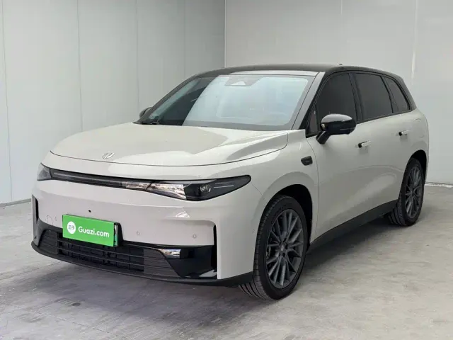 Фотография автомобиля — Leapmotor C10