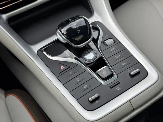 BYD Song Pro — Фото автомобиля 13