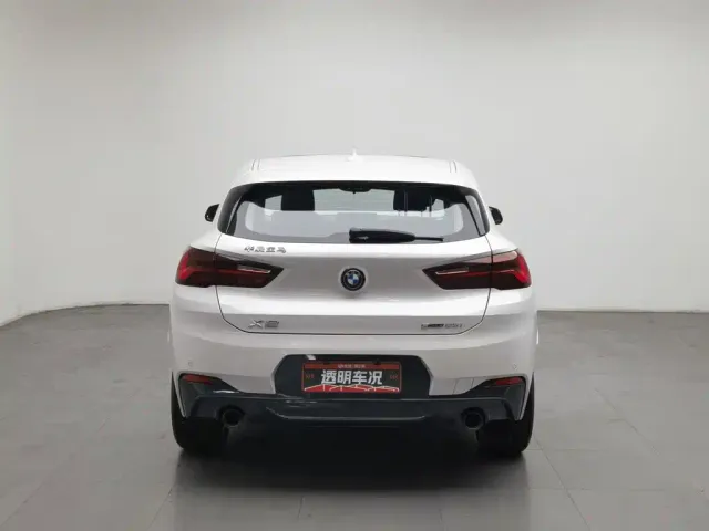 BMW X2 — Фото автомобиля 4